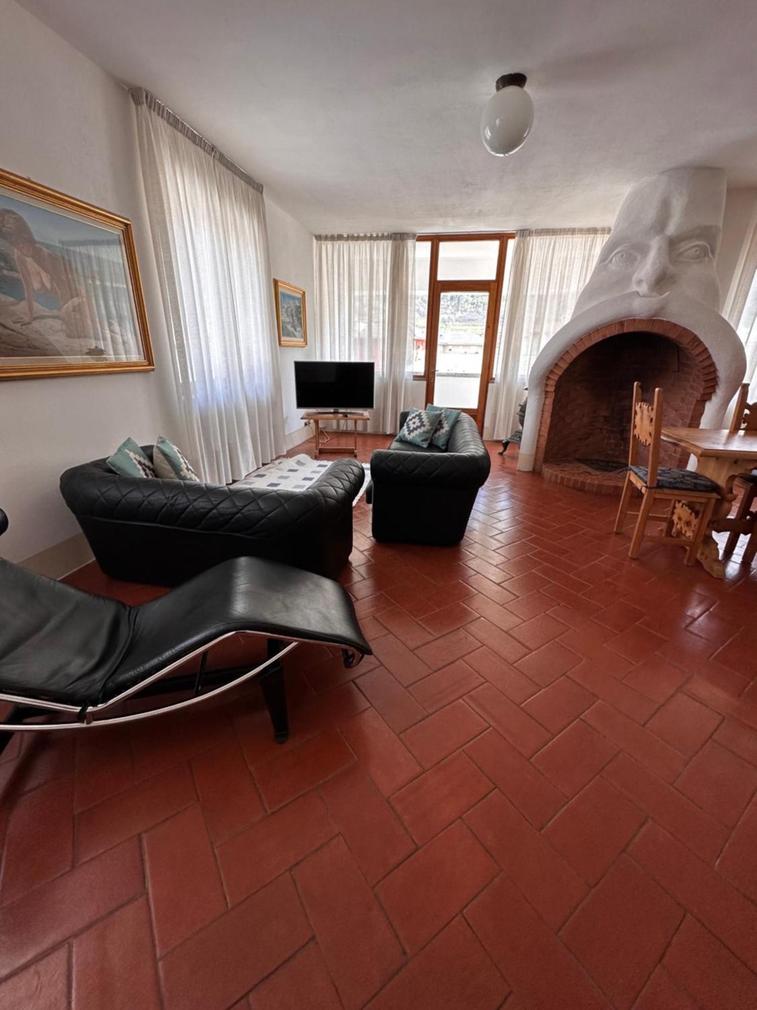 Ampio Appartamento Con Vista “Casa Magro” Tirano Luaran gambar